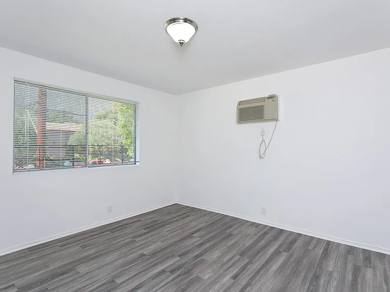 660 W Sierra Madre Blvd #U — Photo 12