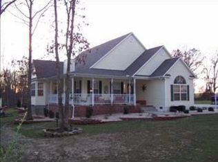 751 Gordon Rd, Crossville, TN 38572