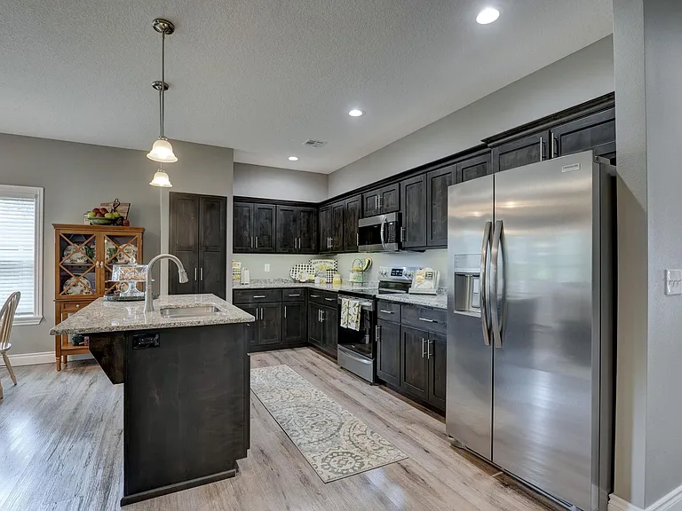 620 Applewood Ln — Photo 7