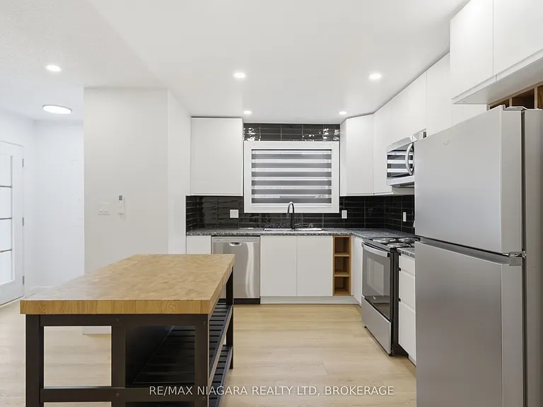 1361 Station St #1 — Photo 9