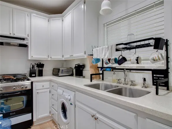 323 W 4th St APT 101, Long Beach, CA 90802