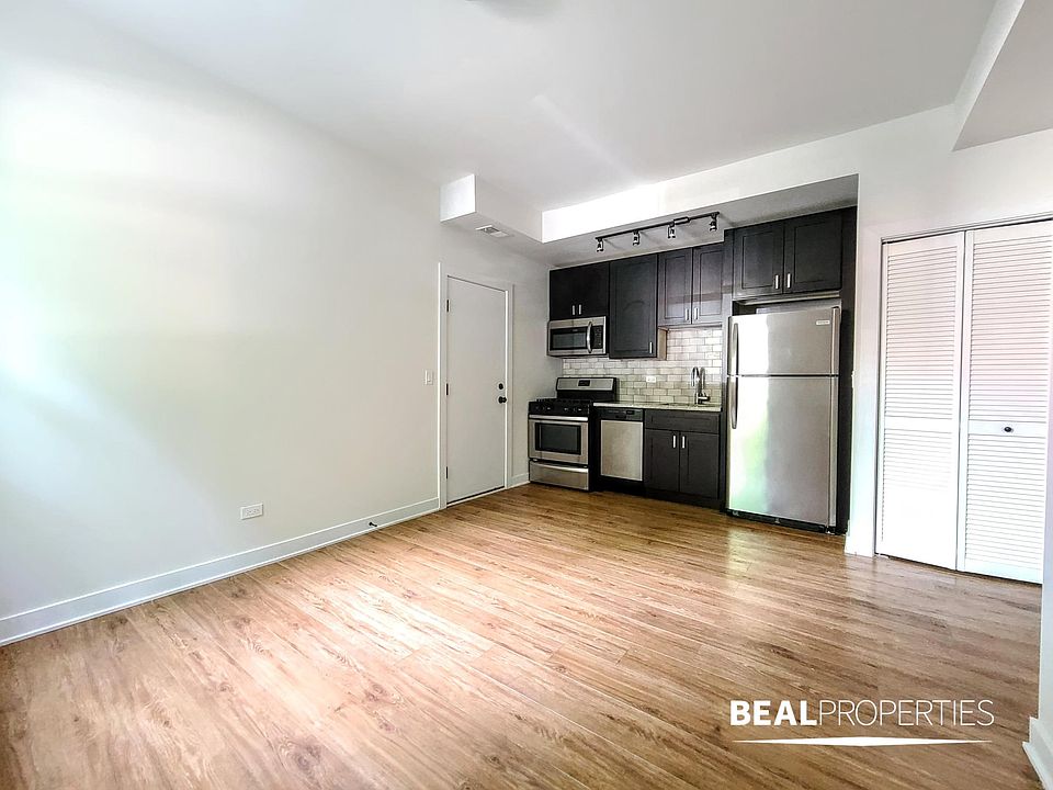 1st image of 2203 W Eastwood Ave #Gdn