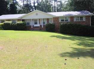 2325 Valley Dr, Snellville, GA 30078