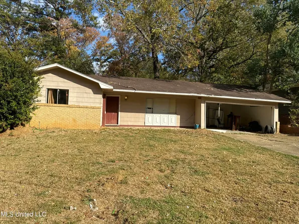 1732 Camellia Ln, Jackson, MS 39204
