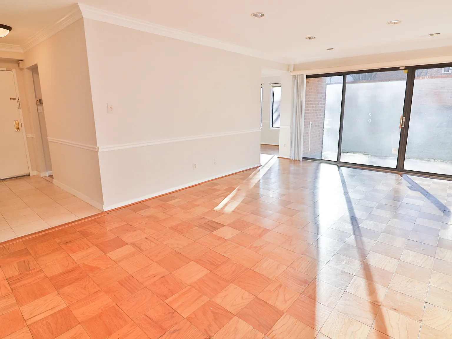 11415 Commonwealth Drive - T-3 — Photo 2