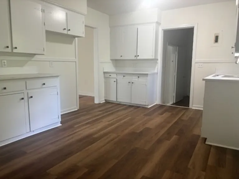 3147 Shirley Dr — Photo 5