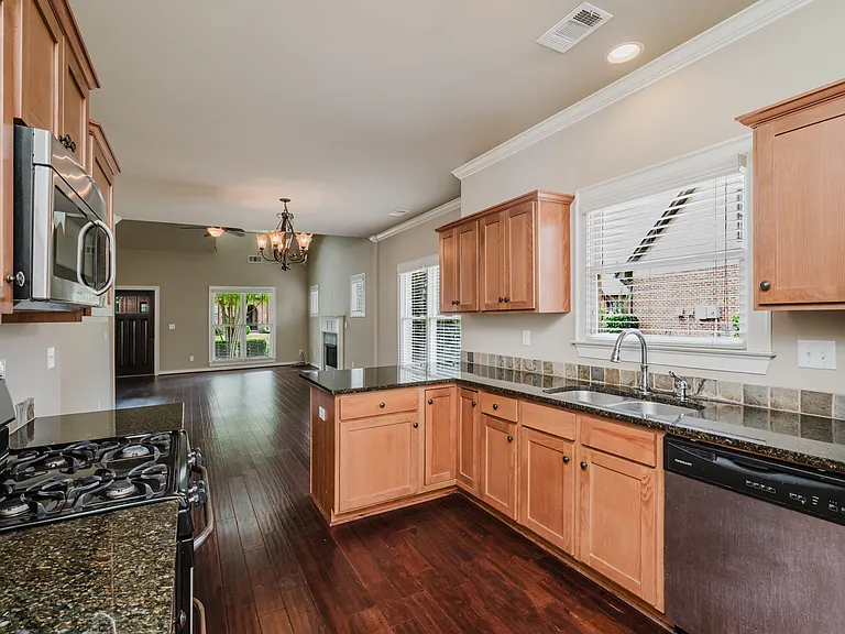 6395 Black Creek Loop S — Photo 14
