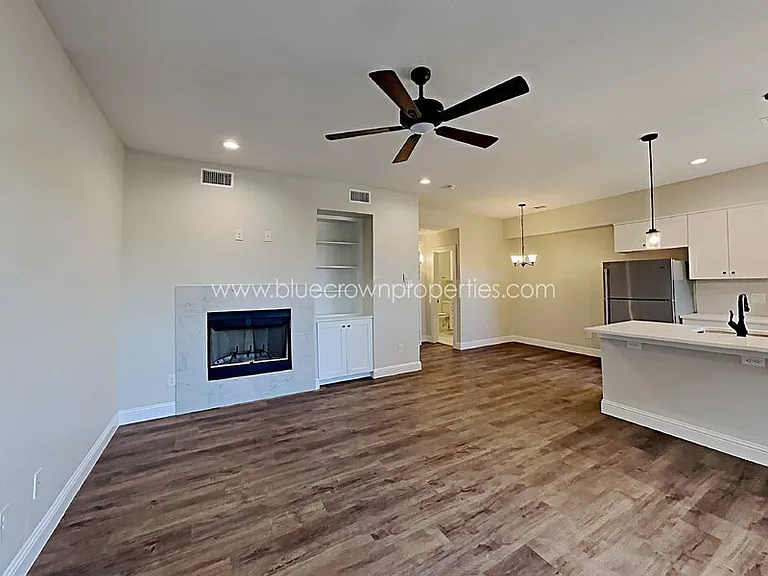 10738 Park Village Pl #B — Photo 2