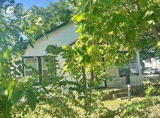 231 W 4th St, Ada, OK 74820