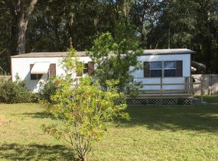 110 Dunham Ave, Interlachen, FL 32148