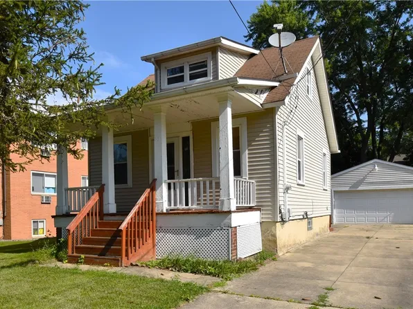 43 Heights Ave, Northfield, OH 44067