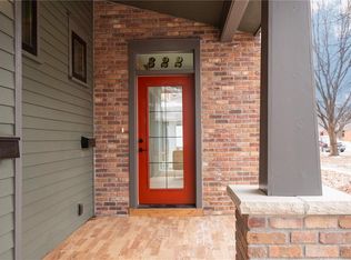 822 Rhode Island St, Lawrence, KS 66044