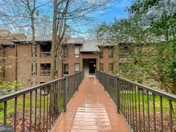 23240 Rosewood Ct #5E, California, MD 20619