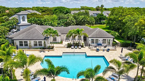 St. Tropez Townhomes & Villas Photo 1