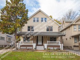 1704 Preyer Ave, Cleveland, OH