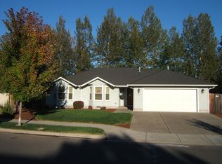 1521 Kokanee Ln, Grants Pass, OR 97527