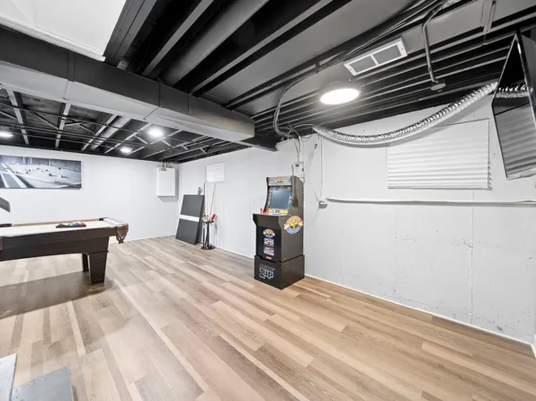 346 W Central Ave #Id1285034p, Lombard, IL 60148