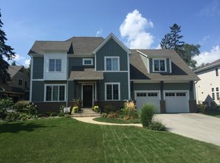 4506 Roslyn Rd, Downers Grove, IL 60515