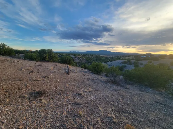 218 Horny Toad Rd, Cerrillos, NM 87010