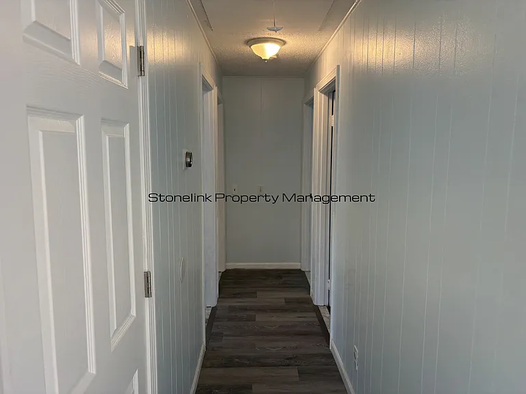 480 Bullocks Point Ave — Photo 8
