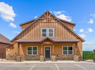 53 Frontier Way #17, Kimberling City, MO 65686