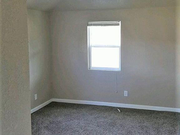 4th image of 17369 Marygold Ave