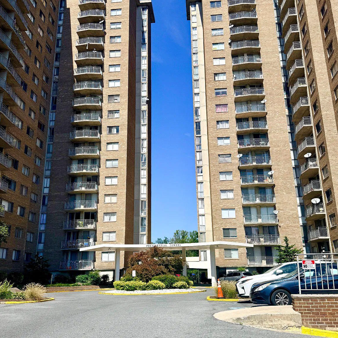 1 bed, 1.0 bath, 569 sqft, $2,000 — Photo 1