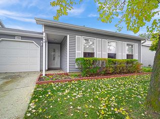368 Hilton Dr, Glendale Heights, IL