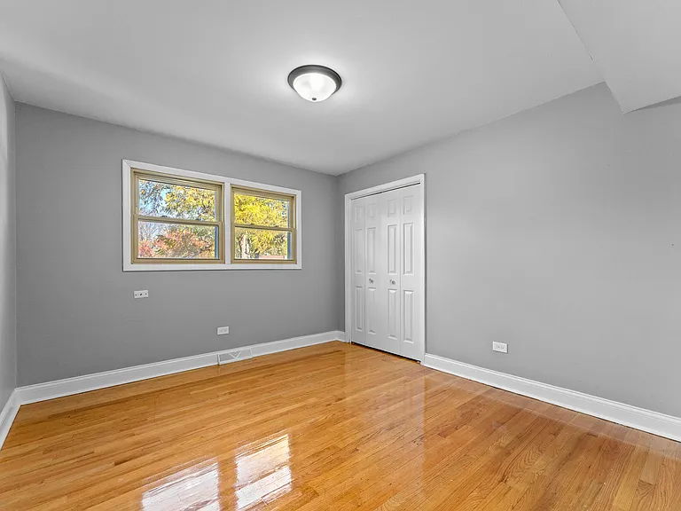 760 E North Broadway St #1 — Photo 7