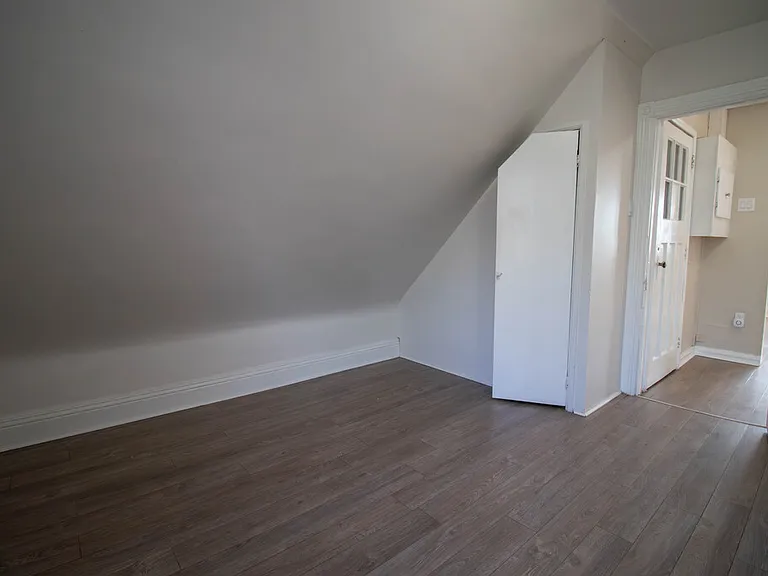 31 Ontario Rd — Photo 10