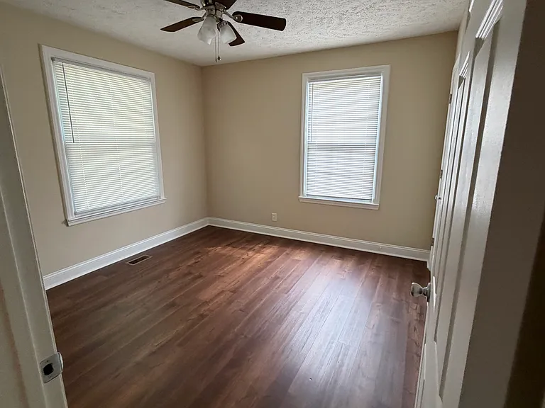 207 White Bridge Pike — Photo 8