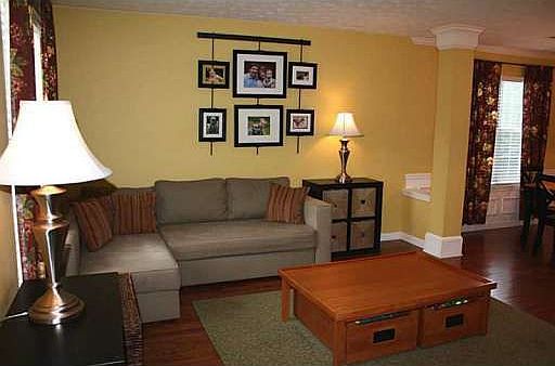 4th image of 3639 Montrose Pond Ct