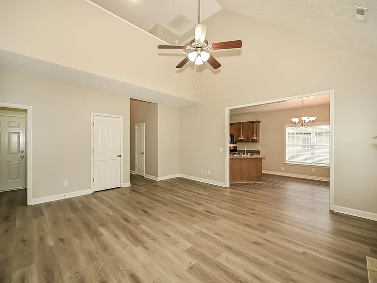 1448 Jeter Way — Photo 5