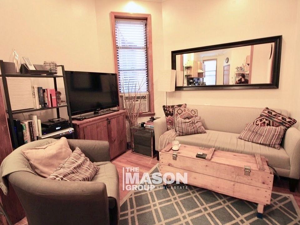 2nd image of 593 10th Ave #5
