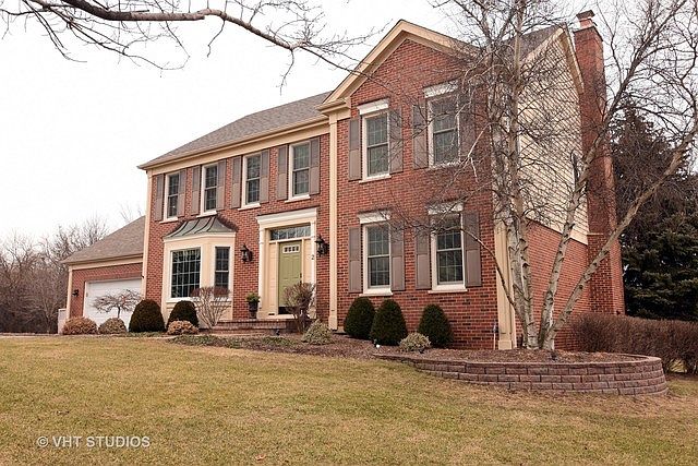 1st image of 2 Cobblewood Ln