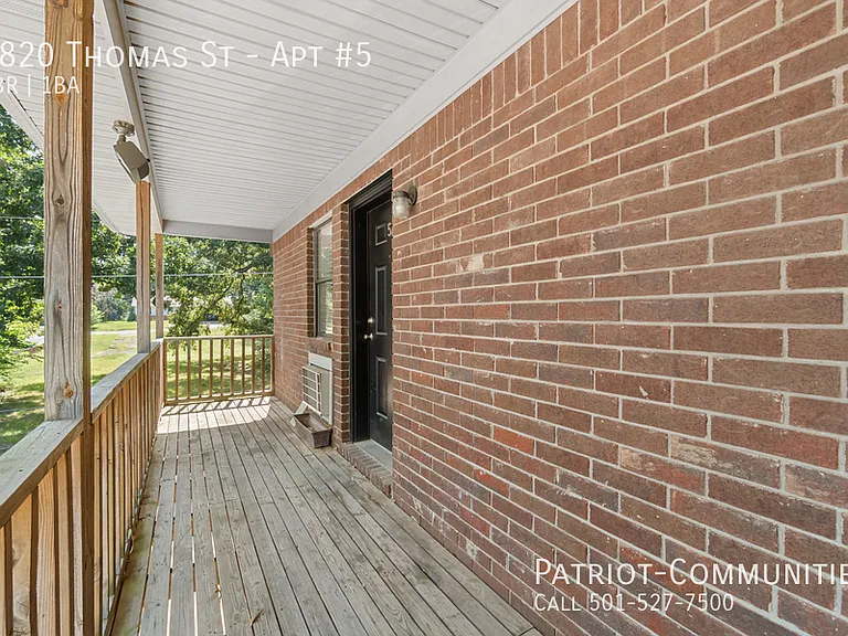 8820 Thomas St #5 — Photo 2