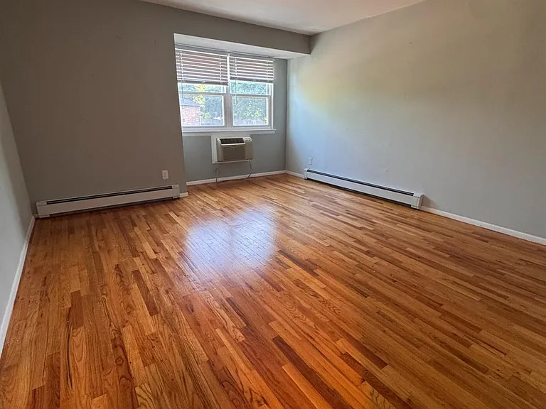 50 Deanna Dr #130 — Photo 10