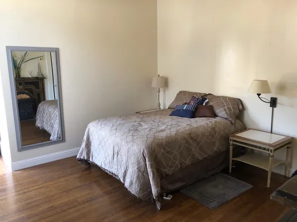 620 E 17th St, Oakland, CA 94606