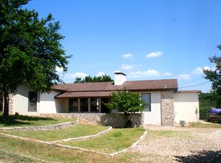 5405 Country Club Dr, Lago Vista, TX 78645