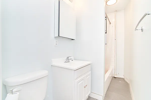 Rented by Living New York | media 25