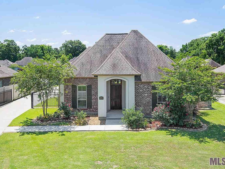1st image of 39110 Driftwood Crossing Ct
