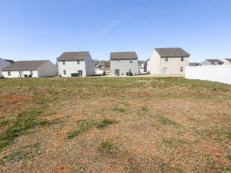 1408 Nia Rd — Photo 33