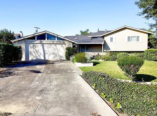 1069 Bent Dr, Campbell, CA 95008