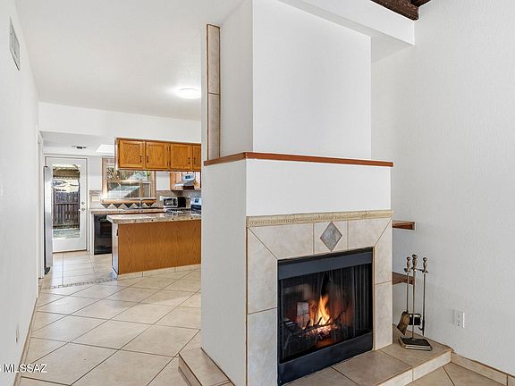 4th image of 3017 N Sparkman Blvd