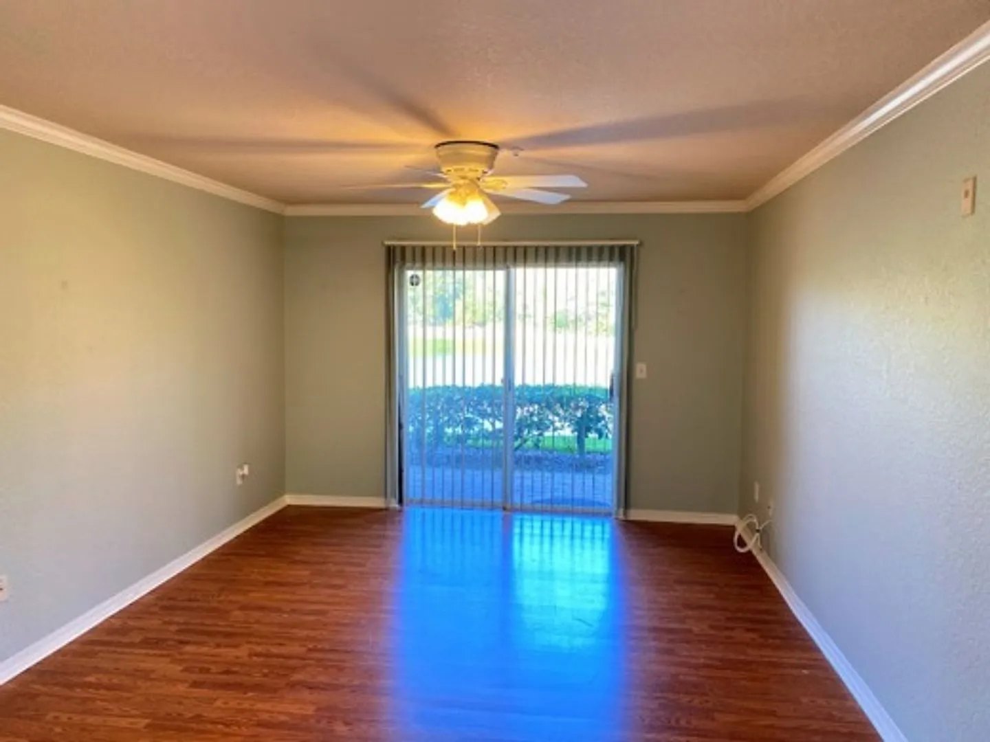 Charming Condo in desirable Calusa Trace! — Photo 2