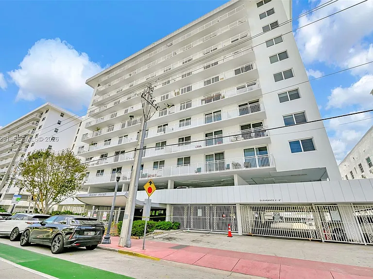 345 Ocean Dr #623 — Photo 4