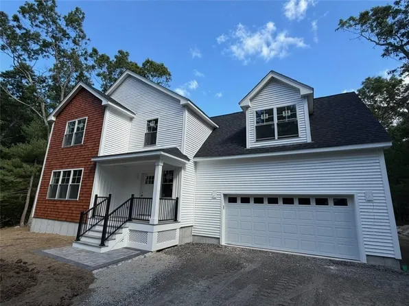 53 Elmgrove Ave, Smithfield, RI 02917