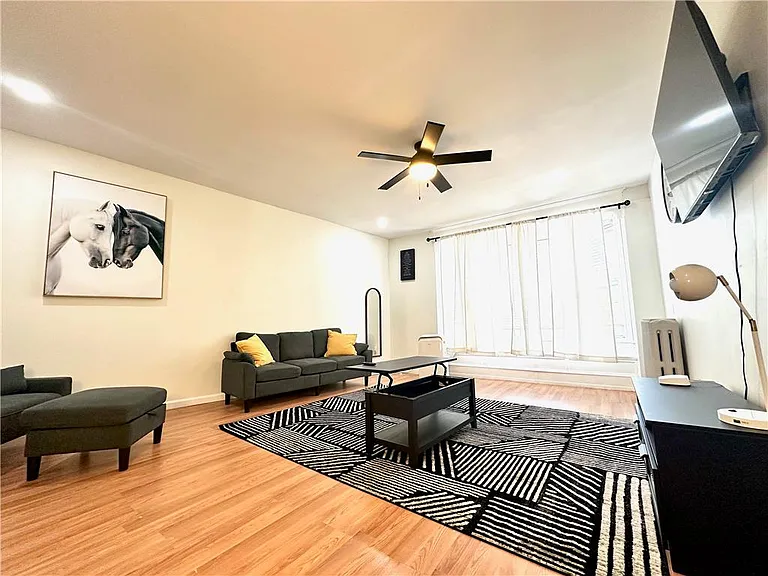 171-173 W Ridge St #6 — Photo 10