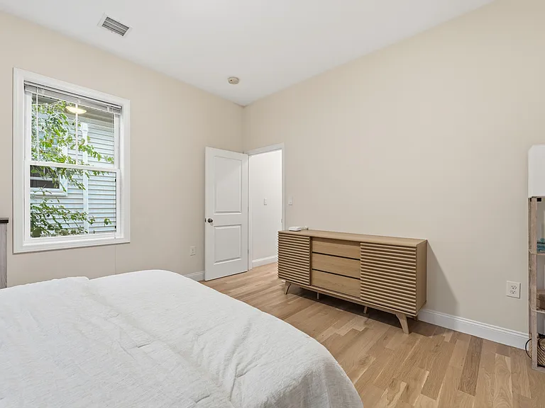 77 North St #77 — Photo 14