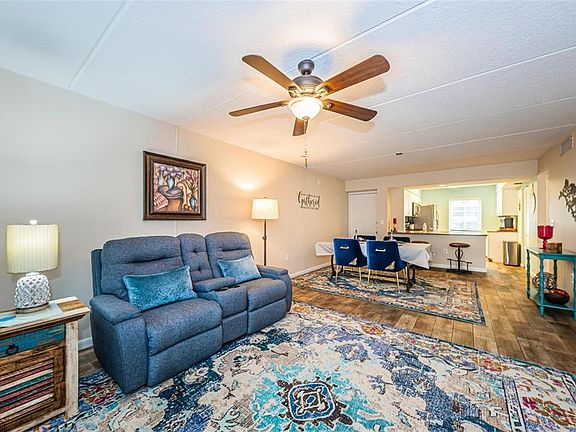 5th image of 217 Palmetto Ct #217
